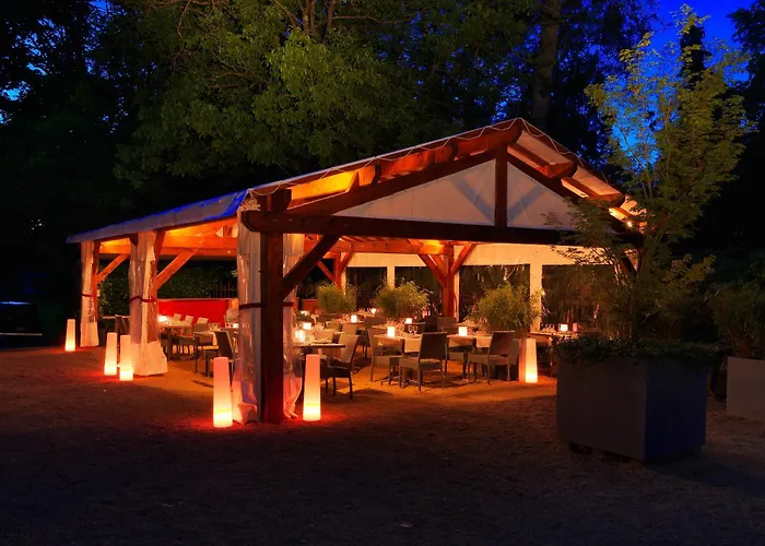 Hotel Logis - Chateau de Beauregard